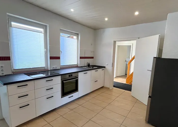 بيت للعطل 90qm *